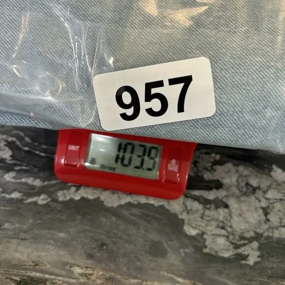 Hollister Curvy High-Rise Mom Jean 15R or 32x27 Light Wash Capri Stone Wash - Picture 15 of 15